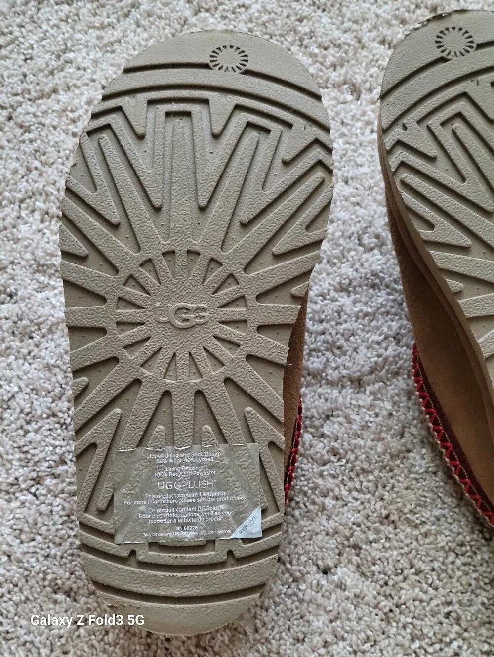 ❤️EUC❤️ UGG Girls Tasman II Chestnut Slippers with Red Trim